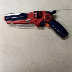 おもちゃ がiLostで Qbuzz GD Groningen Peizerweg によって報告されました