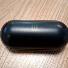 Elektronika Zwarte case zonder oortjes, zgłoszono przez Transdev Hoeksche Waard Goeree Overflakkee przy użyciu iLost