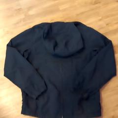 Kurtka, zgłoszono przez Arriva Limburg Noord przy użyciu iLost