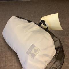 Bunda Adidas, jak nahlášeno MEININGER Hotel Brussels City Center pomocí iLost