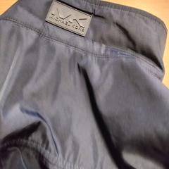 Jacket Bue, as reported by The Dominican using iLost