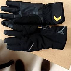 İLost kullanarak Qbuzz GD Groningen Peizerweg tarafından bildirildiği gibi Eldivenler Zwart softguard