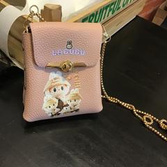 Shoulder bag, as reported by Qbuzz U-OV using iLost