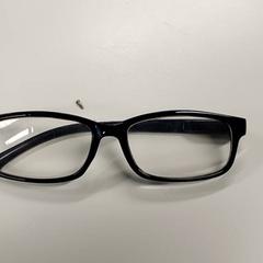 Glasögon, rapporterat av Regio Oost-Vlaanderen med iLost