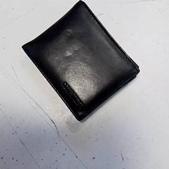 Pénztárca, amint azt Hermes Eindhoven az iLost segítségével jelentette.