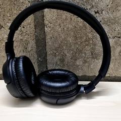 Auriculares, ha sido reportado por Arriva Oost-Brabant con iLost