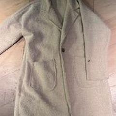 Chaqueta New Collection, ha sido reportado por Hotel Apeldoorn con iLost