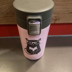 Reusable cup, som rapportert av MEININGER Hotel Berlin "Mitte" Humboldthaus ved bruk av iLost