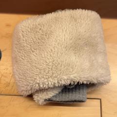 Schal & handschoenen, gemeldet von Pathé Utrecht Leidsche Rijn über iLost