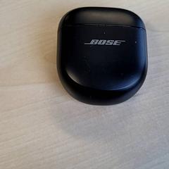 Custodia per airpods, come riportato da Connexxion Haarlem IJmond utilizzando iLost