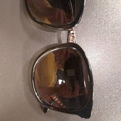 Gafas de sol, segundo informou IKEA Ringsaker usando iLost