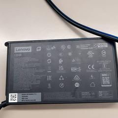 Adaptador Zwart, ha sido reportado por Gemeente Rhenen con iLost