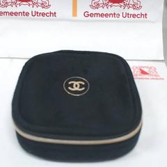 Tükör etui, amint azt Gemeente Utrecht az iLost segítségével jelentette.