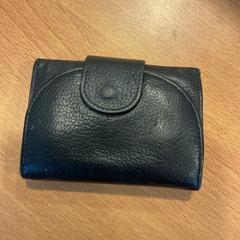 Cartera op naam van Nash, segons ha informat Gemeente Amsterdam mitjançant iLost