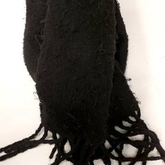 Oblečení - Sjaal Zwart, jak nahlášeno Regio West-Vlaanderen pomocí iLost