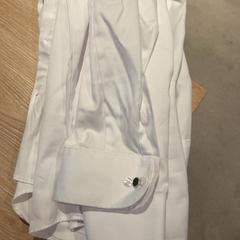 بلوزة، كما تم الإبلاغ عنه بواسطة Van der Valk Hotel Eindhoven - Best عبر iLost