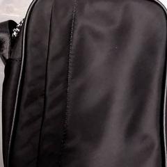 Bolsa Zwart, ha sido reportado por Arriva Friesland / Groningen con iLost