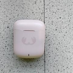 Elektronikk Draadloze oortjes, som rapportert av Centraal magazijn ved bruk av iLost