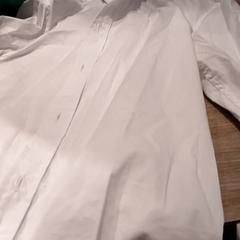 Blusa Wit, segundo informou Van der Valk Hotel Vianen usando iLost