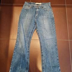 Jeans Bootleg cut, rapporterat av WestCord Hotel Eindhoven med iLost