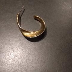 Pendente, segundo informou TivoliVredenburg usando iLost