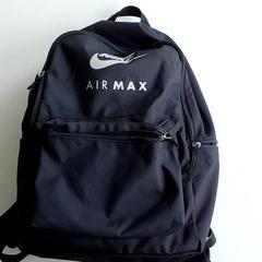 Mochila - Eyo, segundo informou Centraal magazijn usando iLost