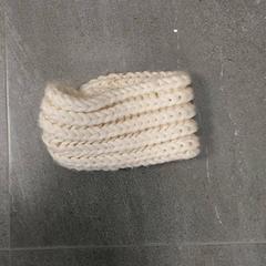 Nekwarmer wit, zoals gemeld door Centraal magazijn met iLost