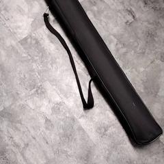 ポスター Zwarte hoes がiLostで Arriva Friesland / Groningen によって報告されました