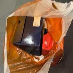 Bossa, segons ha informat Pathé Utrecht Leidsche Rijn mitjançant iLost