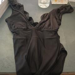 水着 zwart がiLostで Van der Valk Hotel Assen によって報告されました