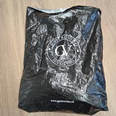 Plastic tas, amint azt komm schon Alter / De Zon az iLost segítségével jelentette.