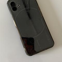 Black smartphone (Nothing Phone), segundo informou a iLost