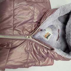 Roupa - jasje, segundo informou Regio West-Vlaanderen usando iLost