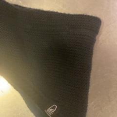 Neck warmer, as reported by MEININGER Hotel Marseille Centre la Joliette using iLost