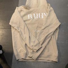 Hoodie Beige hoodie, as reported by Van der Valk Hotel Heerlen using iLost