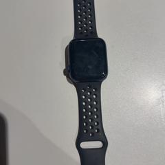 Apple klokke applewa, som rapportert av Inntel Hotels Amsterdam Landmark ved bruk av iLost