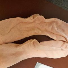 Chaussettes rose, a été signalé par TCL utilisant iLost