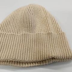 Kleding - Muts beige, rapporterat av Centraal magazijn med iLost