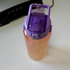 Botella para beber Paars, segundo informou Centraal magazijn usando iLost