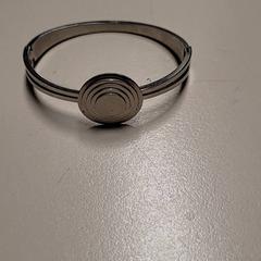 Náramek, jak nahlášeno Connexxion Haarlem IJmond pomocí iLost