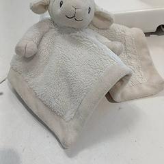 Koselig smell mouton beige, som rapportert av IKEA Toulouse ved bruk av iLost