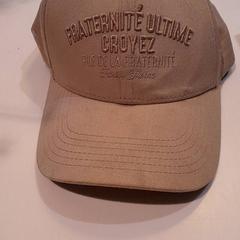 Bejzbalová čiapka, ako bolo nahlásené Van der Valk Hotel Tiel pomocou iLost