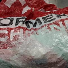 가방 Plastics, rood wit, iLost를 사용하여 Arriva Friesland / Groningen에 보고됨