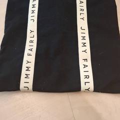 Taška, ako bolo nahlásené IKEA Lyon Grand Parilly pomocou iLost