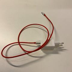 Töltő, amint azt NHL Stenden hogeschool Emmen az iLost segítségével jelentette.