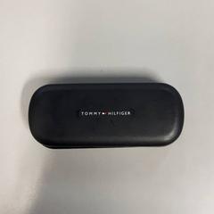 Brilleetui, som rapportert av Vrije Universiteit Brussel (VUB) ved bruk av iLost