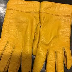 Eskularruak, gisa salatu by U-OV Utrecht iLost erabiliz