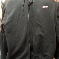 Gilet, a été signalé par allGo Almere utilisant iLost