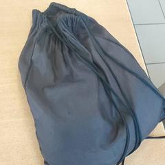 Sac de gymnastique, a été signalé par Regio Limburg - Leuven utilisant iLost