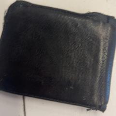 Brieftasche Bell, gemeldet von GVB über iLost